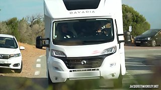 Ophélie, 27 years old, HR in Lens! - Jacquie et Michel TV