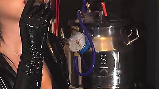 Greedy Ashtray for Mistress' Cigar