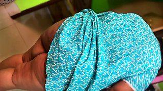 POV: Hot Indian Big Ass Maid Sweep My Room & I see Her Naked Ass & Huge Boobs & Start Handjob - Desi Hindi Sex MMS