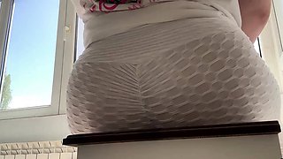 Gaping ass fisted by solo playing babe after big toy fun