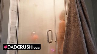 Mia Kay Looks Right At You While She Sucks