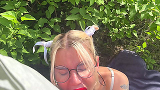 POV Camera. a Student Gave a Blowjob to a Stranger in a College Park and Received Cum in Her Mouth