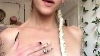 Muasshole Masturbates With Huge Orgasm