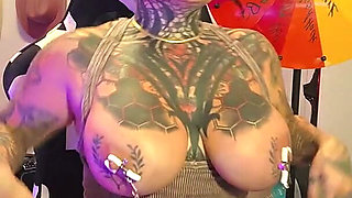 Put on My Nipple Clamps with Me
