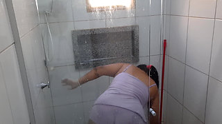 Bathroom Slut: My Sweaty Wife Shows off and Flashes Her Big Pussy While Cleaning!