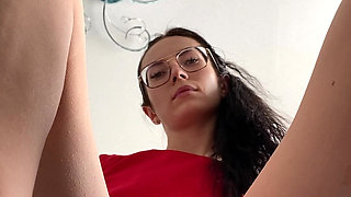 Giantess Foot Worship POV Non-nude