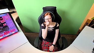Redhead nerd girl masturbates hard on stream