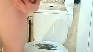 Milf white ass lesbian super horny gets to r to open her pussy wide and fuck it until she cums