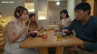 Body-Swapping TS Story: Busty Sister and Horny Brother x2xB3902286ED76C03317