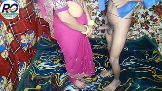 Desi sexy mausi fucked her own stepsister's stepson by becoming a mare and lifting her in the lap and putting the dick in the mouth and