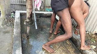 Indian Bhabhi Peeing During Sex - Big Ass Anal Fuck with Devar