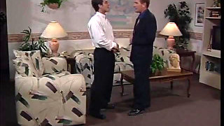 Hot lesbian chick eating cunt