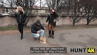 Hunt4k - pick up scene