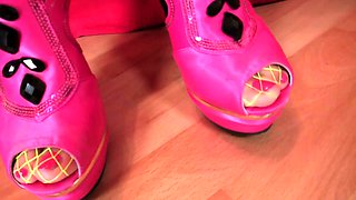 Pinky June - Smoking - PinkyJune.com