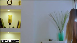 Mary Popiense And Darrell Deeps In Sexy Sight-seer Mary Has Bbc Filled Vacation