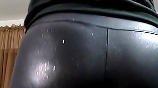 Cameltoe Tease, Velvet Hoodie & Dirty Dancing Masturbation