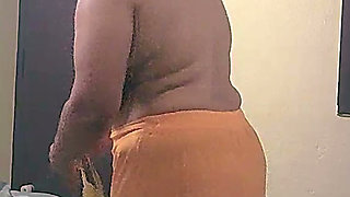 Sexy Big Ass & Tits Desi Aunty Dress Change Video