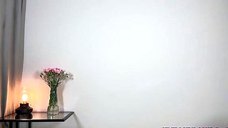 Shaking my big bubble ass