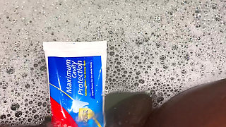 Solo bath time playtime