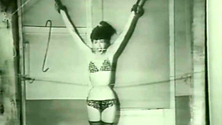 The Girls Tie Themselves up