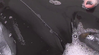 Hot Stepsis Teases Wet Camel Toe in Leather Leggings