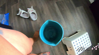 BBW Goddess Pee Bucket