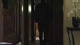 Tiny Stepsister Gets Big Cock Deep in Squirting Pussy (Aria Valencia)