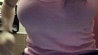 -Fanscope Replay  In the school bathroom before class-