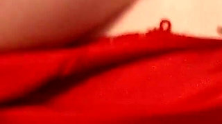 Close-up on Nini Divine's Big Natural Boobs!