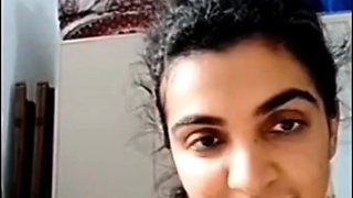 Sexy horny desi indian housewife nude strip on webcam mms